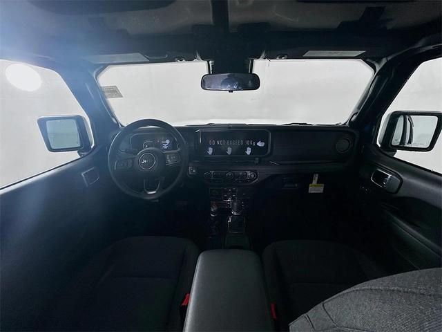Photo of 2025 Fathom Blue Pearlcoat Jeep Wrangler