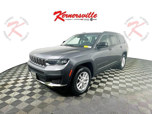 Photo of 2023 Baltic Gray Metallic Clearcoat Jeep Grand Cherokee L