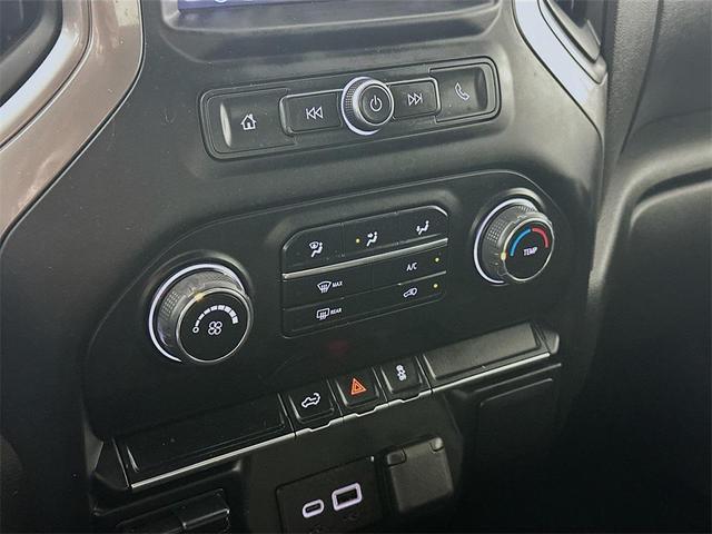 Photo of 2023 Black Chevrolet Silverado 2500