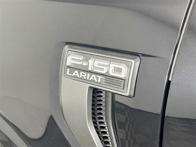 Photo of 2021 Agate Black Metallic Ford F-150