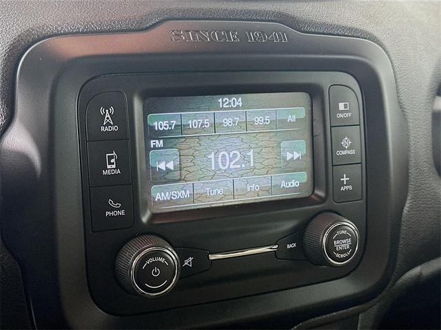 Photo of 2016 Black Jeep Renegade