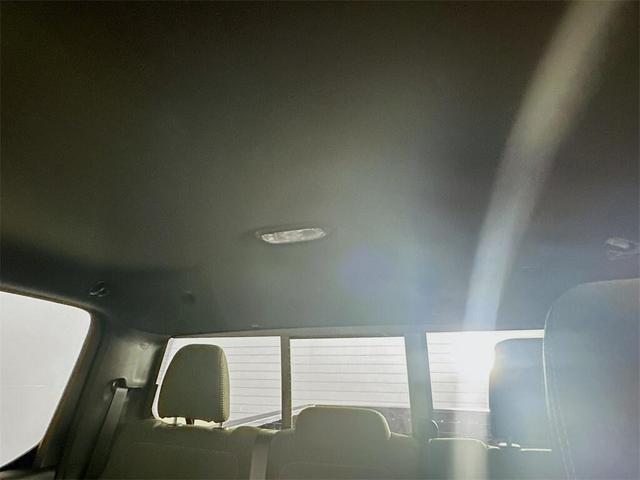 Photo of 2025 Diamond Black Crystal Pearlcoat RAM 1500