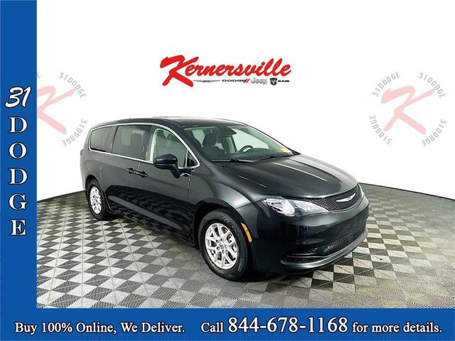 2023 Chrysler Voyager