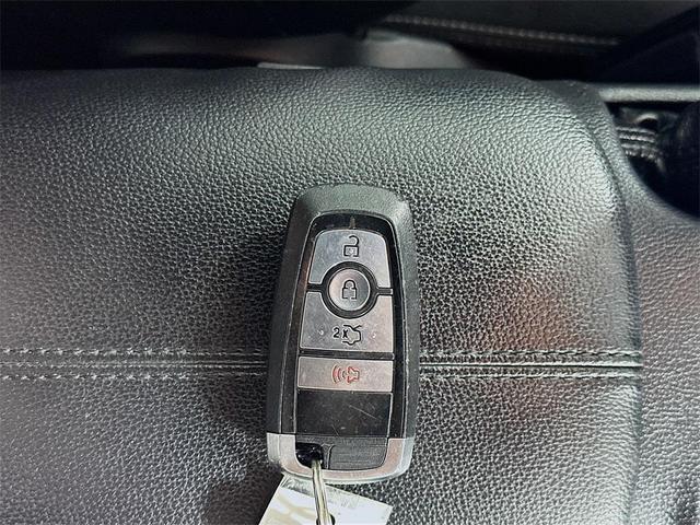 Photo of 2021 Oxford White Ford Mustang