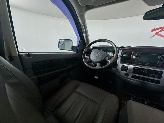 Photo of 2009 Mineral Gray Metallic Clearcoat Dodge Ram 2500