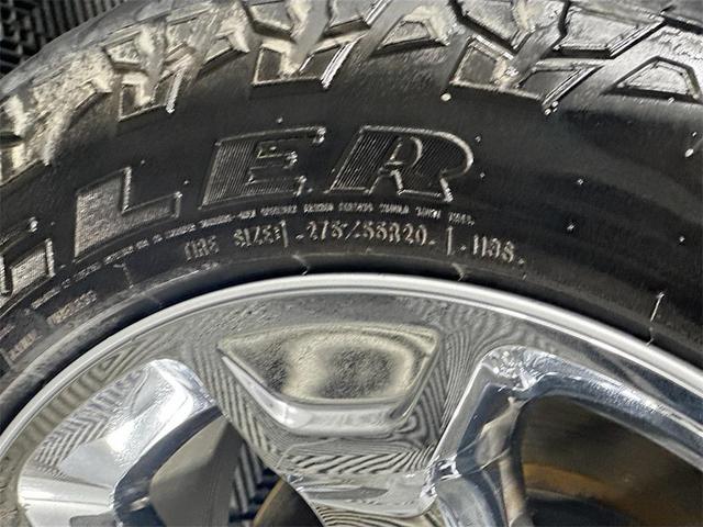 Photo of 2020 Patriot Blue Pearlcoat RAM 1500
