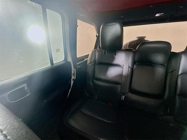Photo of 2019 Bright White Clearcoat Jeep Wrangler Unlimited