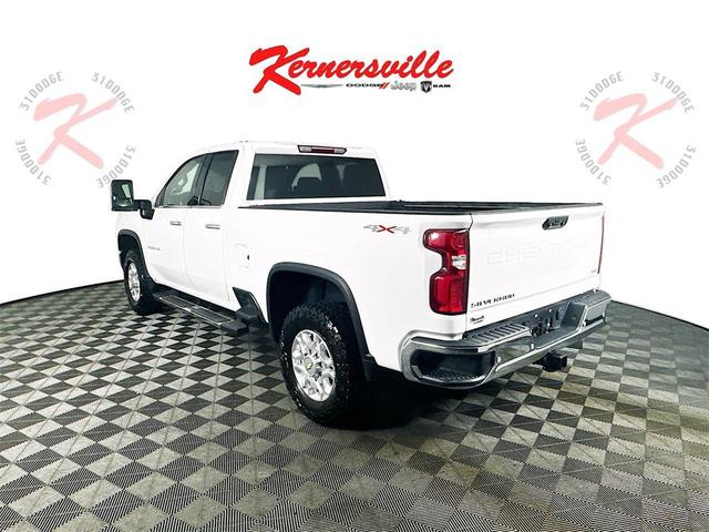 Photo of 2022 Summit White Chevrolet Silverado 2500