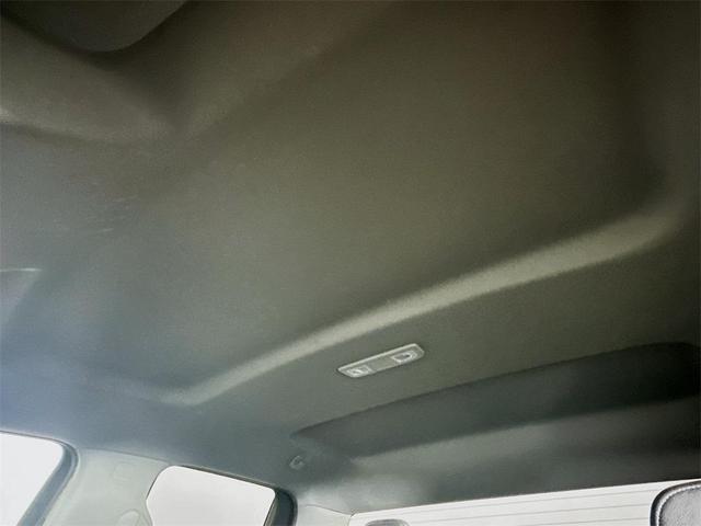 Photo of 2022 Summit White Chevrolet Silverado 2500