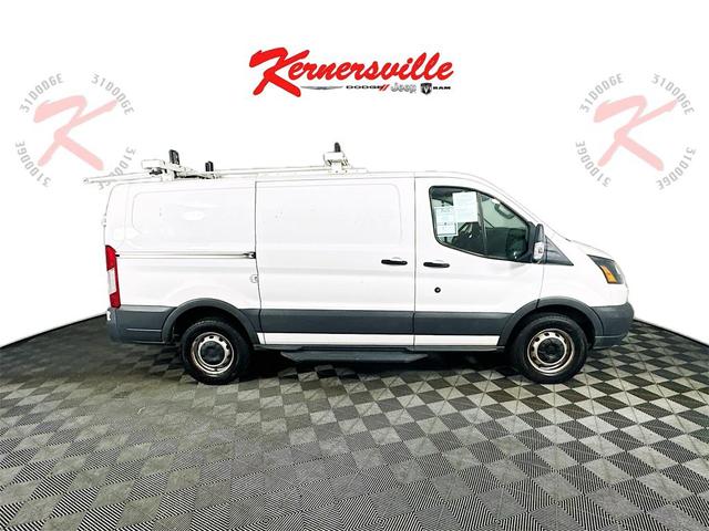 Photo of 2018 Oxford White Ford Transit-250