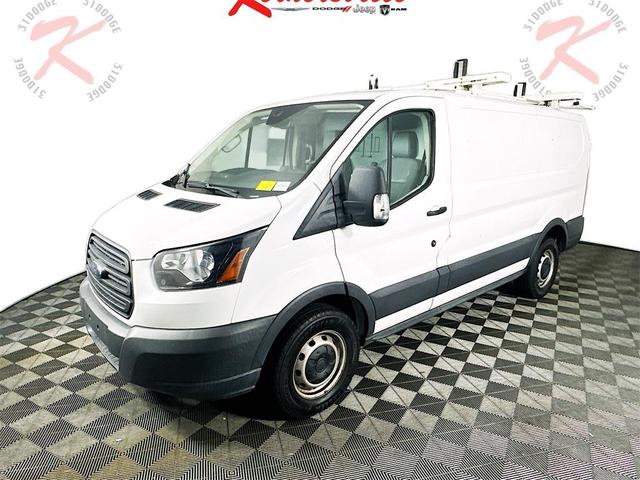 Photo of 2018 Oxford White Ford Transit-250