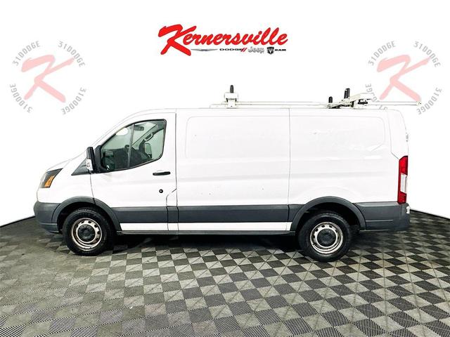 Photo of 2018 Oxford White Ford Transit-250