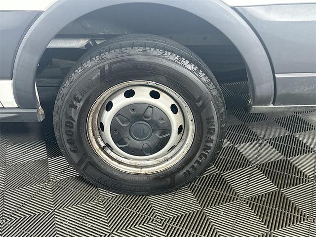 Photo of 2018 Oxford White Ford Transit-250