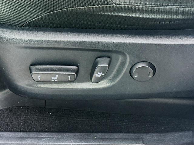 Photo of 2022 White Toyota 4Runner