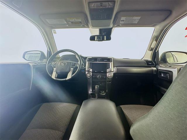 Photo of 2022 White Toyota 4Runner