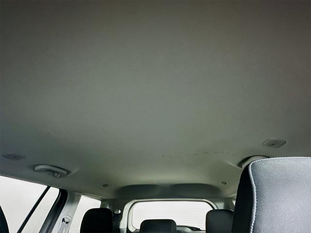 Photo of 2023 Bright White Clearcoat Jeep Grand Cherokee L