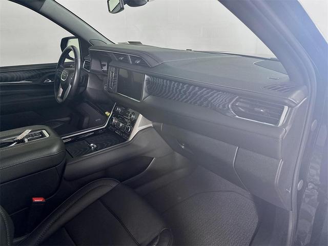 Photo of 2022 Onyx Black GMC Yukon