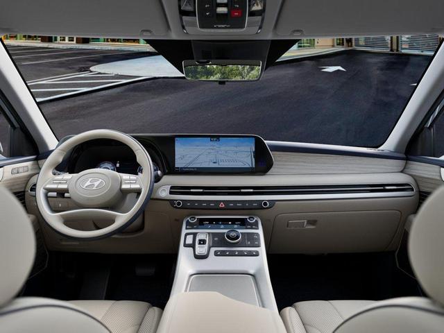 Photo of 2025 Hyper White Hyundai PALISADE