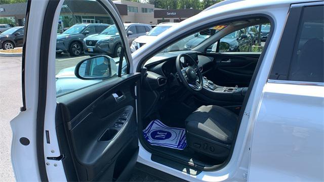 Photo of 2022 Quartz White Hyundai SANTA FE