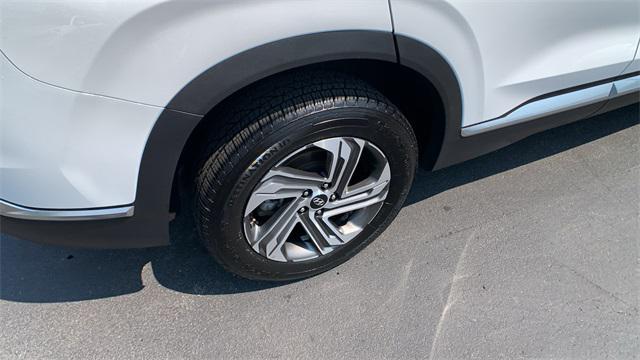 Photo of 2022 Quartz White Hyundai SANTA FE