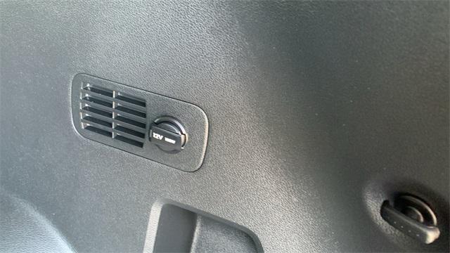 Photo of 2022 Quartz White Hyundai SANTA FE