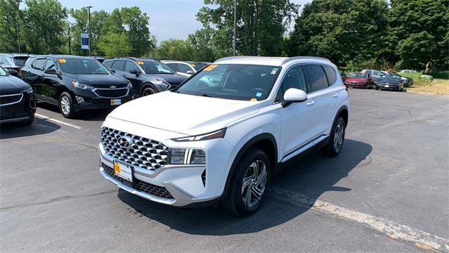 Photo of 2022 Quartz White Hyundai SANTA FE