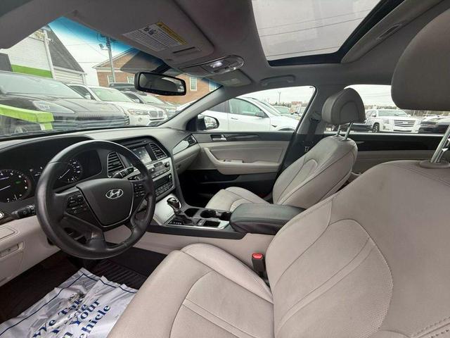 Photo of 2016  Hyundai SONATA
