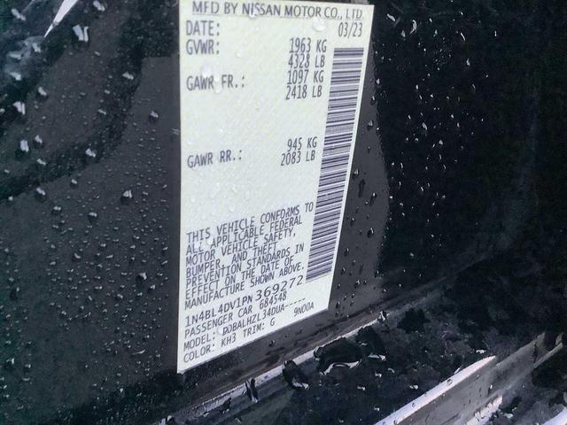 Photo of 2023 Black Nissan Altima
