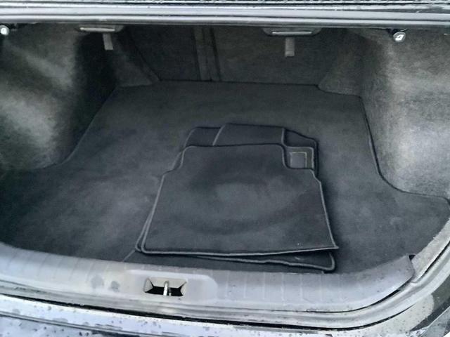 Photo of 2023 Black Nissan Altima