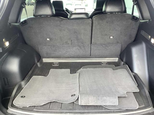 Photo of 2023 Crystal Black Pearl Honda CR-V Hybrid