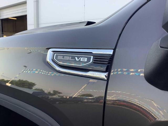 Photo of 2021 Brownstone Metallic GMC Sierra 1500