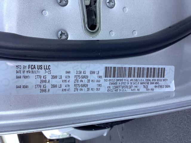 Photo of 2015 Bright Silver Clearcoat Metallic RAM 1500