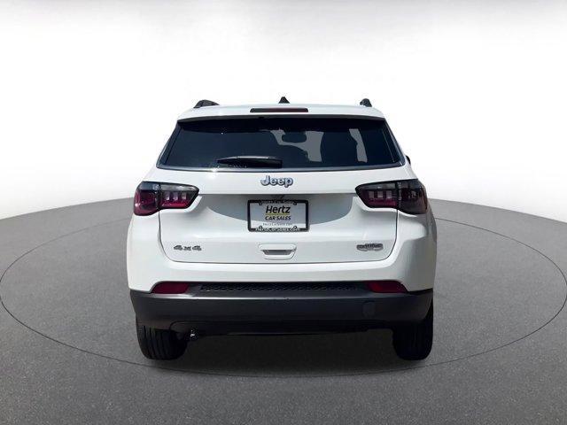 Photo of 2023 Bright White Clearcoat Jeep Compass