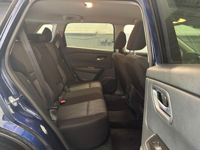 Photo of 2024 Deep Ocean Blue Nissan Rogue