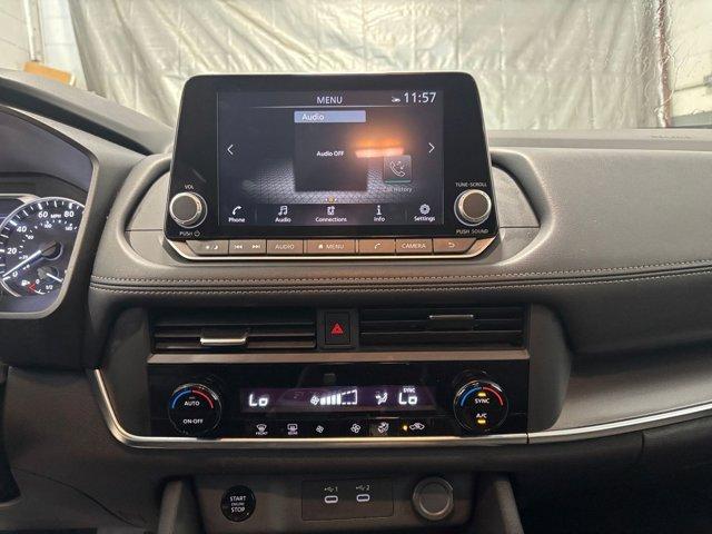 Photo of 2024 Deep Ocean Blue Nissan Rogue