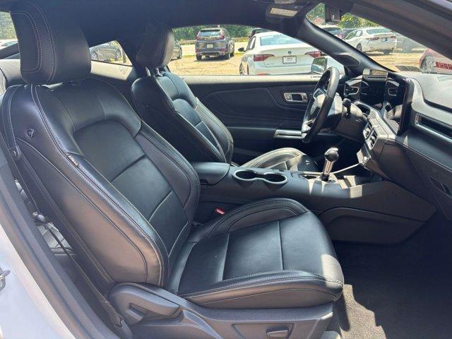Photo of 2024 Oxford White Ford Mustang
