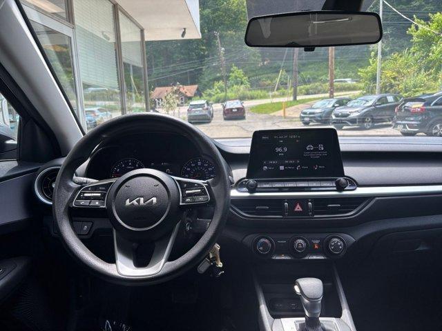 Photo of 2024 Steel Gray Kia Forte