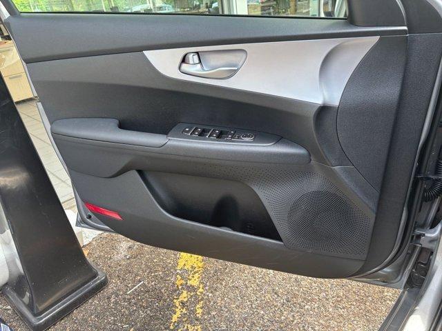 Photo of 2024 Steel Gray Kia Forte