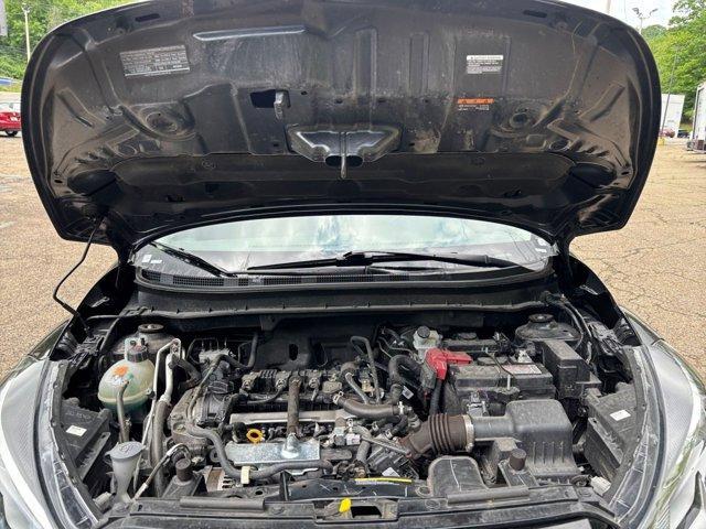 Photo of 2024 Super Black Nissan Kicks