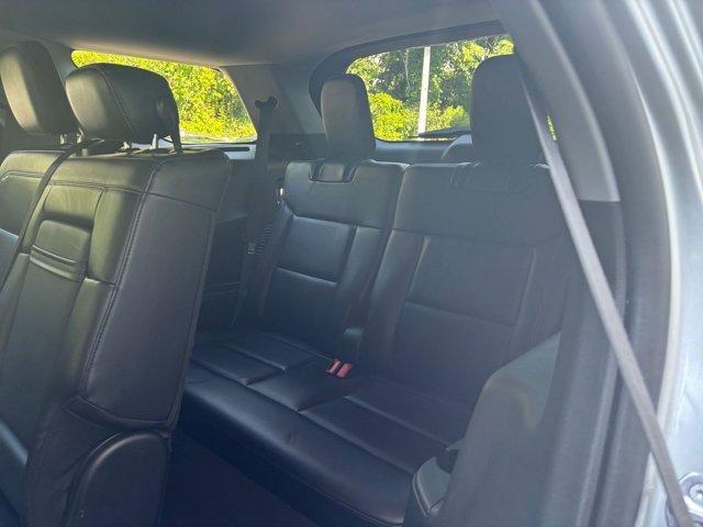 Photo of 2023 Iconic Silver Metallic Ford Explorer