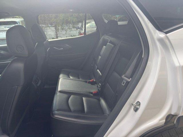 Photo of 2024 Summit White GMC Terrain