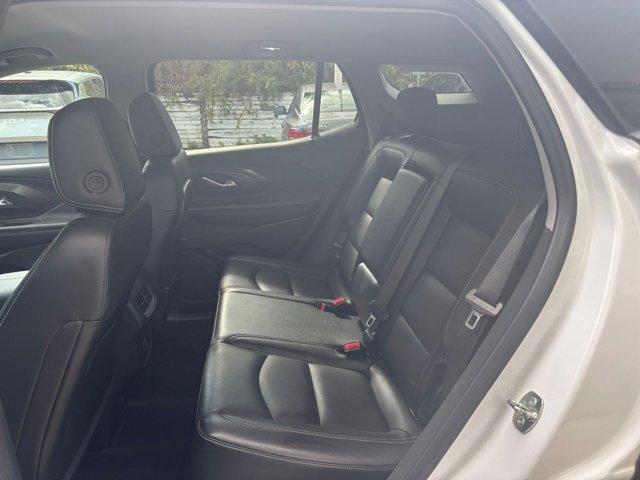 Photo of 2024 Summit White GMC Terrain
