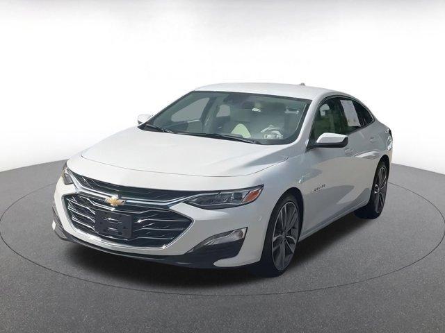 Photo of 2024 Summit White Chevrolet Malibu