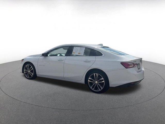 Photo of 2024 Summit White Chevrolet Malibu