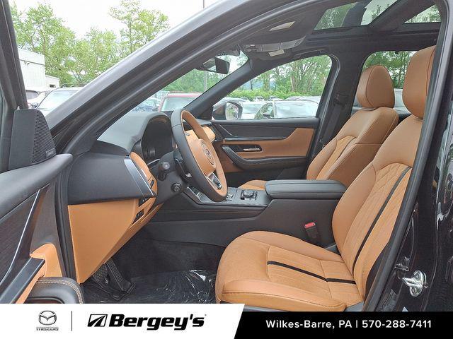 Photo of 2025 Jet Black Mica Mazda CX-70