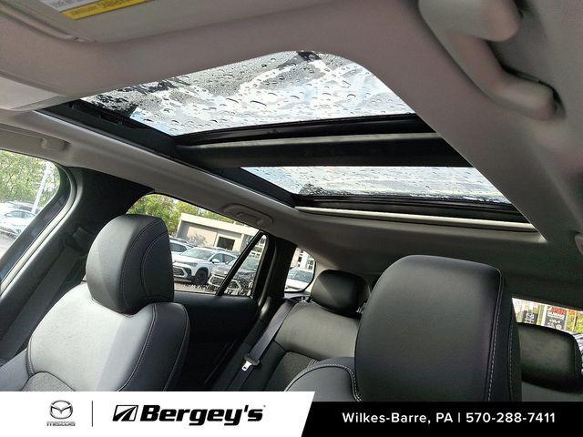 Photo of 2025 Ingot Blue Metallic Mazda CX-50