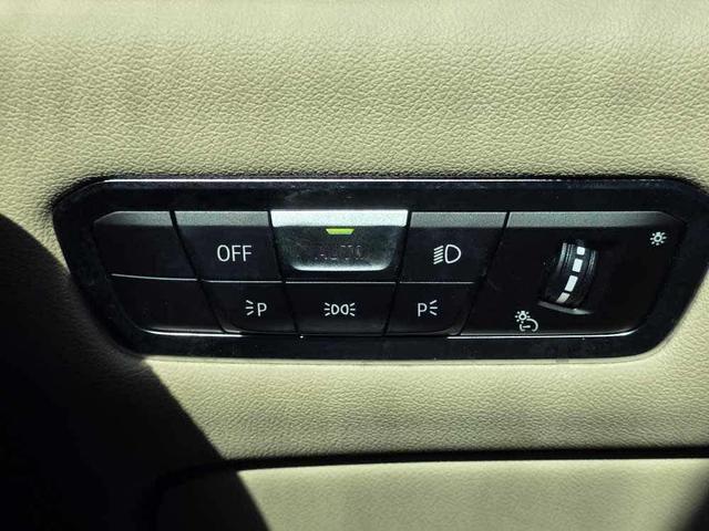 Photo of 2022 Jet Black BMW X5