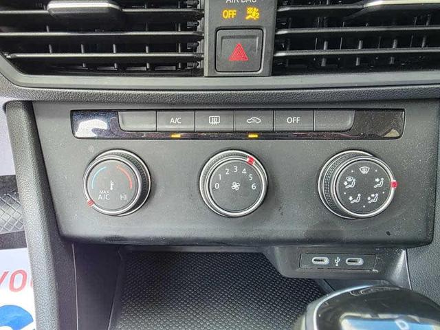 Photo of 2024 Platinum Gray Metallic Volkswagen Jetta