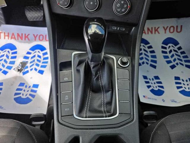 Photo of 2024 Platinum Gray Metallic Volkswagen Jetta