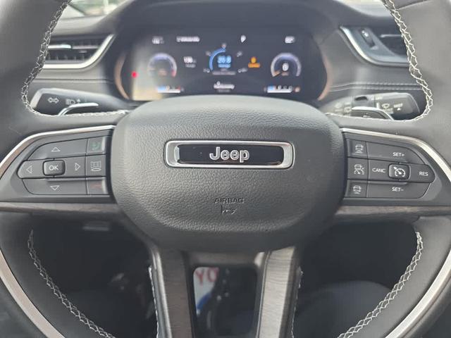 Photo of 2023 Baltic Gray Metallic Clearcoat Jeep Grand Cherokee
